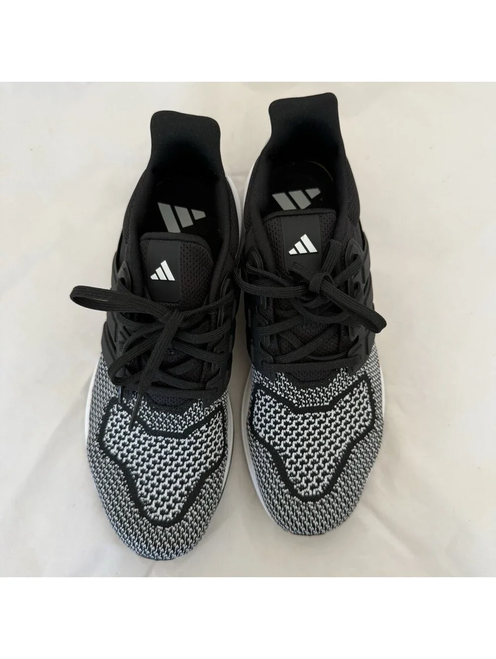 Adidas Ultradream DNA Men's Shoes Size 9.5 Black White JS0313 Running Walking
